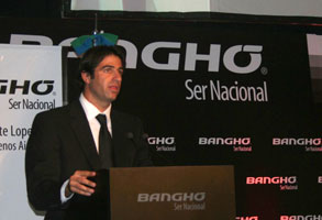 Banghó fabricará 60 mil computadoras por mes en Vicente López