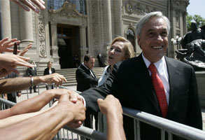 http://www.canal-ar.com.ar/Noticias/images/c_chile_150710_gal1.jpg