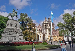 En la ciudad de Córdoba el acceso a WiFi gratuito es una realidad
