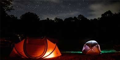 Cuidados básicos al acampar en la naturaleza