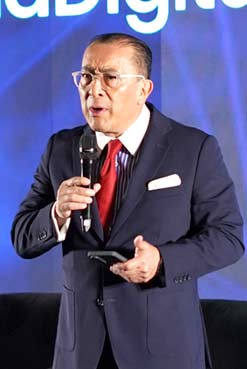 Jorge Fernando Negrete: 