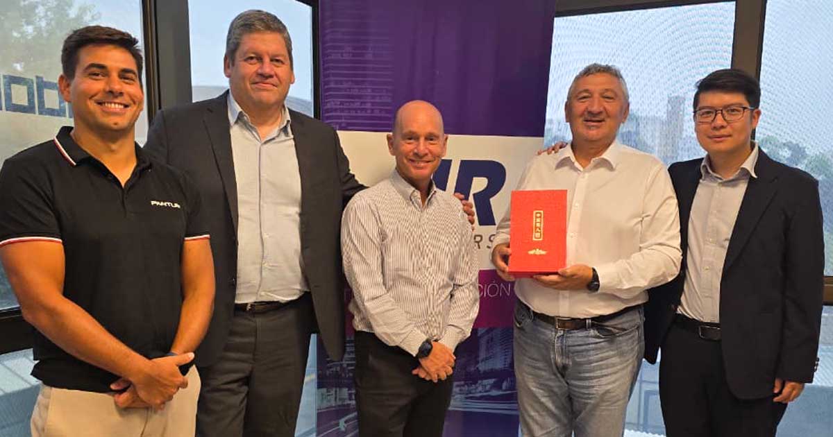 Marcos Romeo (MKT); Marcelo Perin, Product Manager en Air; Leandro Fernández, Regional Executive Manager Argentina en Pantum; Sergio Airoldi, CEO de Air Computers; Kyan Liao, Assistant General Manager en Pantum