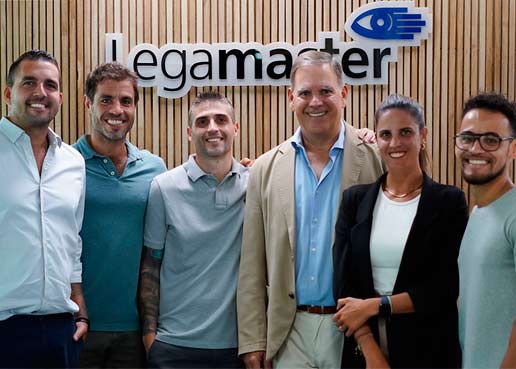 Ceven y Legamaster anunciaron una alianza para ampliar la distribución de soluciones visuales