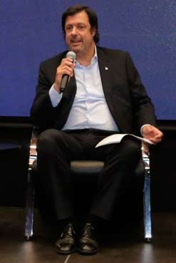 Argentina presentó un nuevo rumbo para su desarrollo espacial