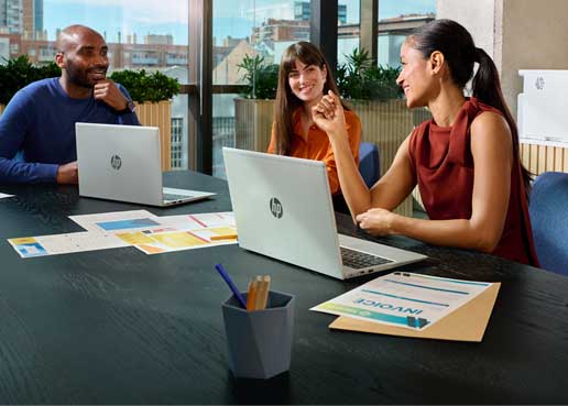 5 tendencias sobre el trabajo y la IA, según el nuevo informe de HP