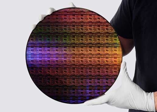 IBM y Siemens se asocian para llevar a la fábrica los chips con transistores apilados en 3D