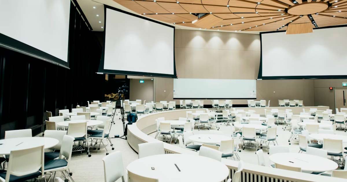 Qué tener en cuenta al contratar internet para eventos corporativos