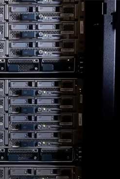 Telecentro adquirió iPlan por US$ 260 millones y suma fibra, data centers y clientes empresariales