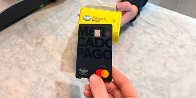 Mercado Pago lanza su primera tarjeta de crédito y quiere reducir la brecha crediticia en el país