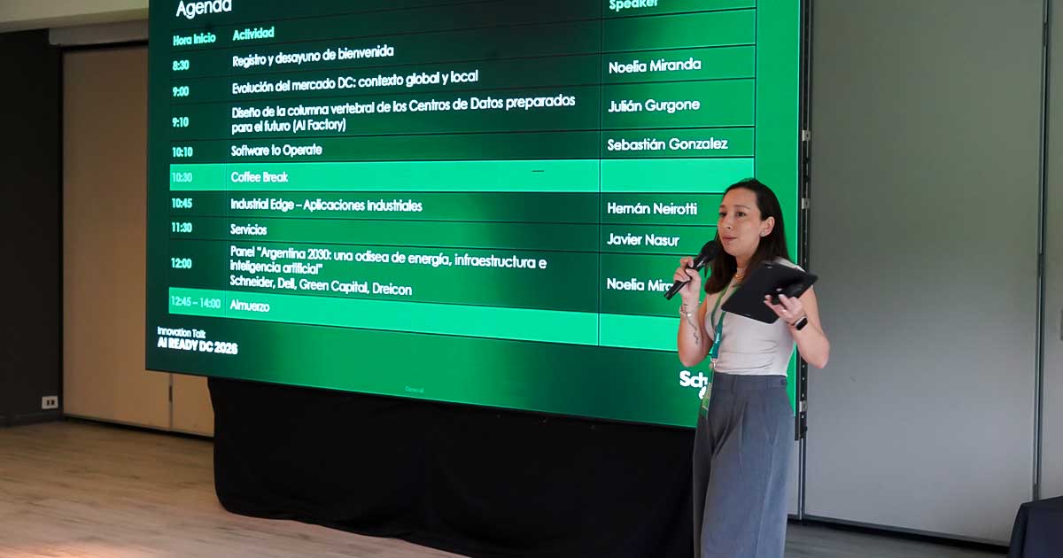Noelia Miranda, directora de la unidad de Secure Power y Data Centers para Argentina, Paraguay y Uruguay