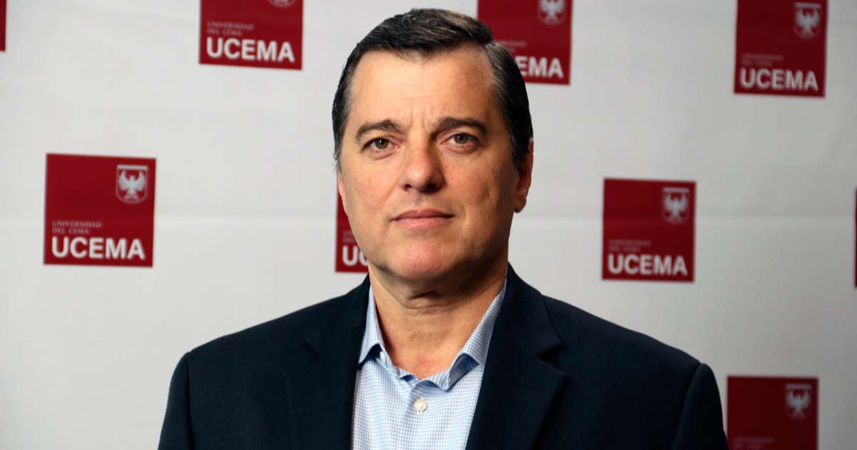 Sergio Pernice, director de la carrera Ingeniera en Inteligencia Artificial de UCEMA